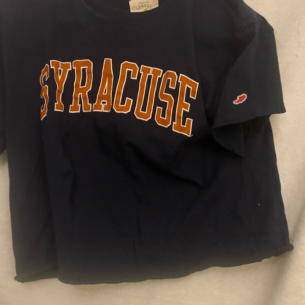 Syracuse University short sleeve crop top